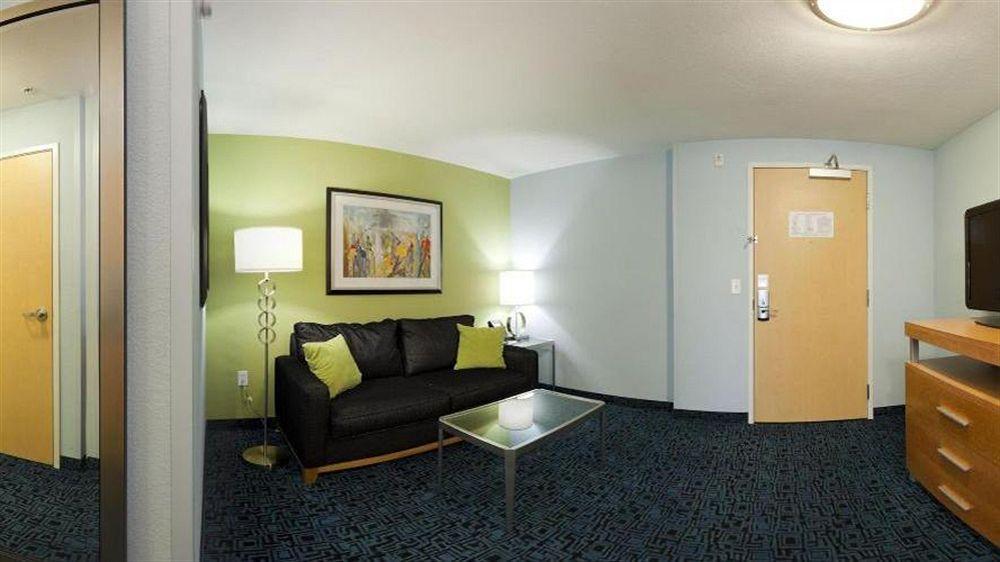 Holiday Inn Express Hotel & Suites Rock Springs Green River By Ihg Екстериор снимка